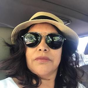 Meet your Posher, Teodora